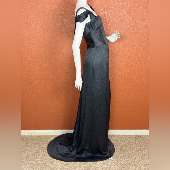 Maryam Torabi custom black maxi dress formal gown in soft fabric.  E48 - Picture 6 of 15
